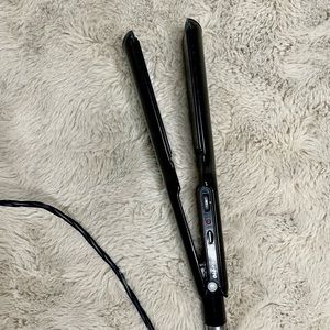 1 inch and one and a half Babyliss ceramic professional flat irons